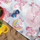 ユニコーンマジカルピンクガーリーレインボーモノグラム ビーチタオル