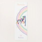 ユニコーンラバーズナマステヨガおもしろいピンクネームモノグラム ヨガマット (裏面)