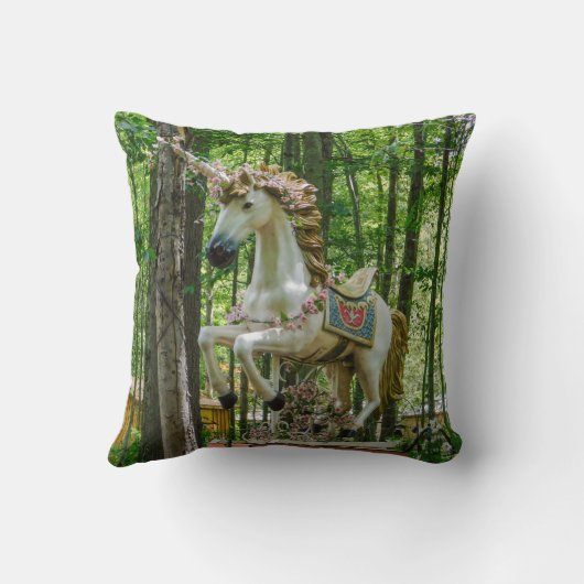 ユニコーン像 クッション (裏面)