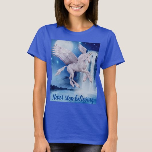 ユニコーン滝信じファンタジー感動的 Tシャツ (正面)