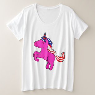 ユニコーン矢ピンク愛国米国国旗のマニアート プラスサイズTシャツ