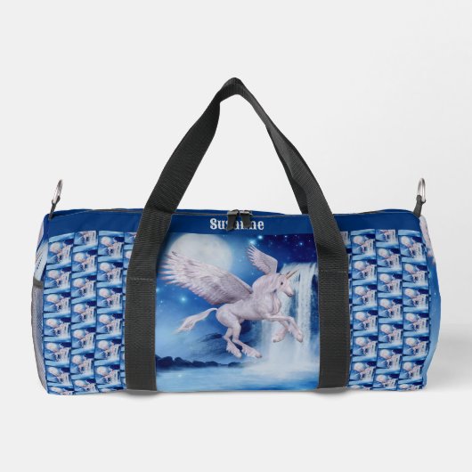 ユニコーン飛んでいるウマの滝パーソナライズされた ダッフルバッグ (裏面)