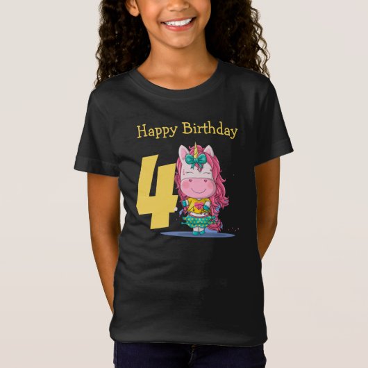 ユニコーン黄色4歳の誕生日Tシャツ Tシャツ (正面)