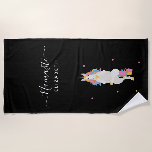 ユニコーン・ヨガのポーズ黒い可愛いおもしろいナマステ名 ビーチタオル (正面)
