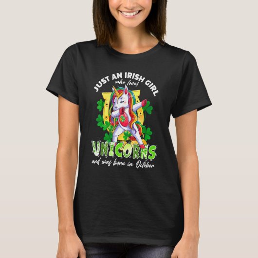 ユニコーン・ラッキーサンを愛するアイルランド人の少女 Tシャツ (正面)