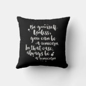 ユニコーン-感動的な枕--があって下さい クッション (裏面)