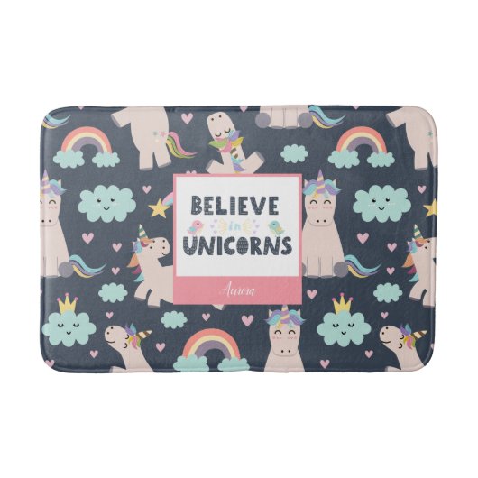 ユニコ信じーンズの青とピンクの女の子のパターンの子 バスマット (正面)