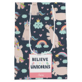 ユニコ信じーンズの青とピンクの女の子のパターンの子 ミディアムペーパーバッグ (裏面)