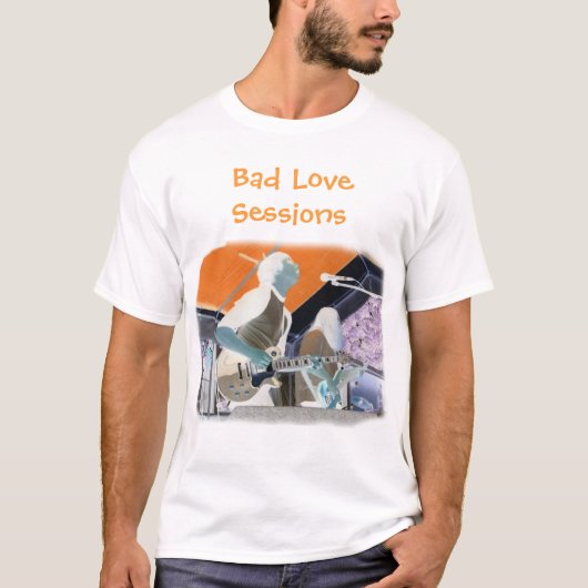 ユニセックスなTシャツ Tシャツ (正面)