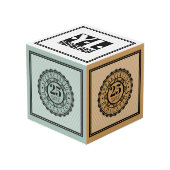 ユニバーサルマイルストーンの従業員記念日 フォトキューブ (正面アングル)