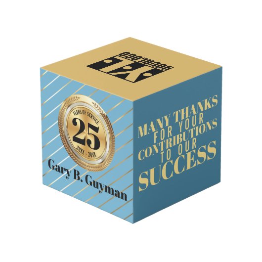 ユニバーサル・マイルストーン従業員のアニバーサリー賞cub フォトキューブ (裏面アングル)