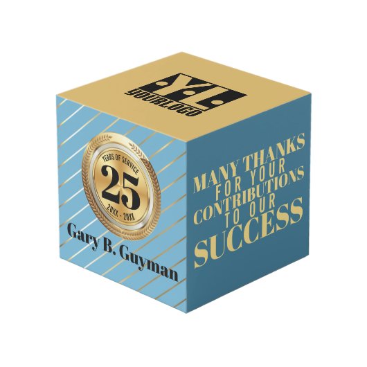 ユニバーサル・マイルストーン従業員のアニバーサリー賞cub フォトキューブ (正面アングル)