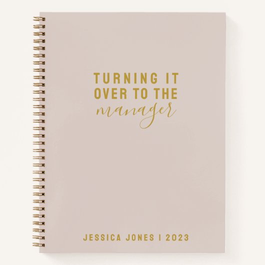 ユニバーサル・マネージャシンプルーのピンク・ジャーナル ノートブック (正面)