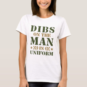 ユニフォーム軍隊妻GFの男にディブズ Tシャツ