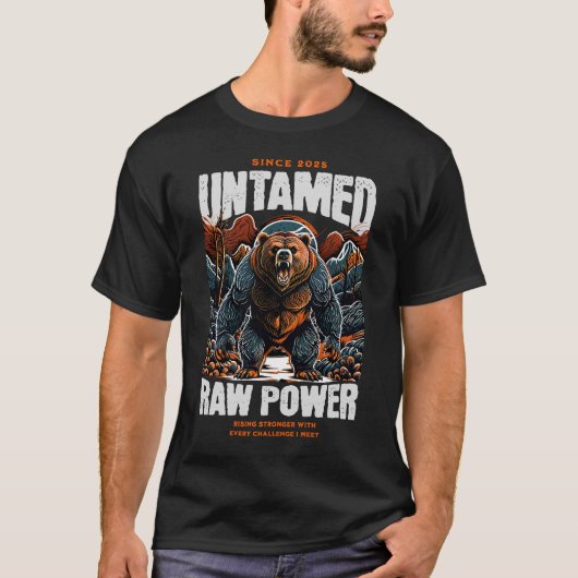 ユニークで力強いクマのモチベーションアート Tシャツ (正面)