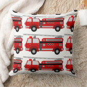 ユニークで赤い普通消防車 クッション (ブランケット)