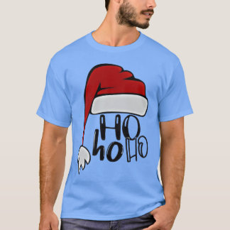 ユニークなクリスマスハットでホリデースピリットを表現 Tシャツ