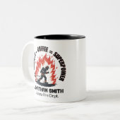 ユニークな消防士の超能力コーヒー ツートーンマグカップ (正面左)