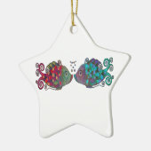 ユニークな2つの虹のお洒落な魚の組のカップル非常に セラミックオーナメント (左)