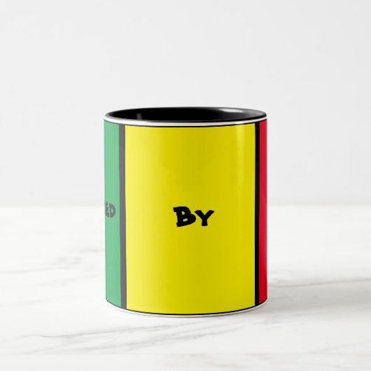ユニークカスタムラスタグリーンイエローレッドカラー ツートーンマグカップ (中央)