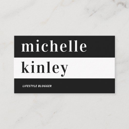 ユニークプロフェッショナルトレンディータイポグラフィ 名刺 (正面)