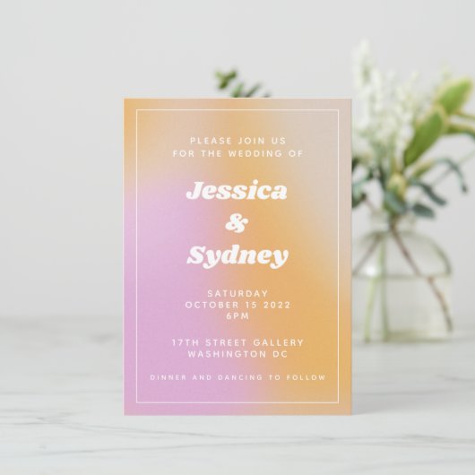 ユニークモダン抽象芸術ピンク結婚グラデーション 招待状 (スタンド正面)