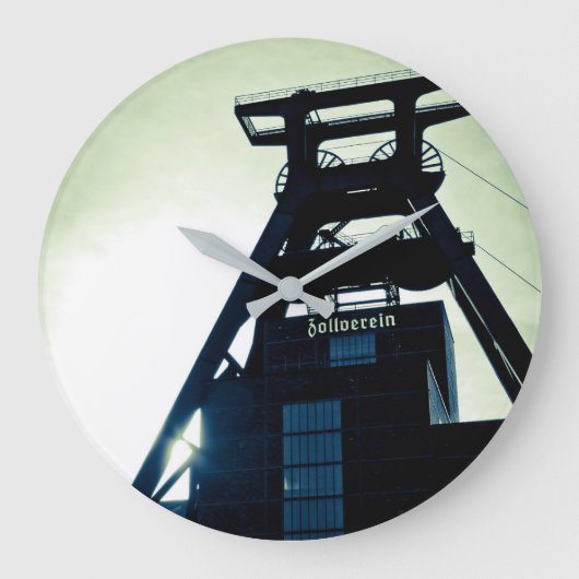 ユネスコ・ウェルテルベ・ゾルベレイン ラージ壁時計 (正面)