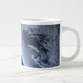 ユノ宇宙船の地球フライバイ中 ジャンボコーヒーマグカップ (右)