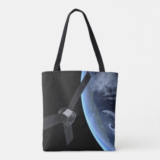 ユノ宇宙船の地球フライバイ中 トートバッグ (裏面)