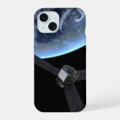 ユノ宇宙船の地球フライバイ中 iPhone 15ケース (裏面)