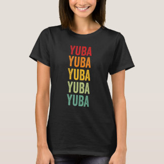 ユバ郡カリフォルニア虹のテキストデザイン Tシャツ