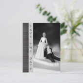 ユモアたっぷりの結婚式招待状お知らせ 案内ポストカード (スタンド正面)