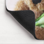 ユリのムセパードを持つクマ マウスパッド (コーナー)