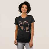 ユリの希望の足のプリント Tシャツ (正面フル)
