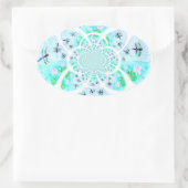 ユリの花とトンボパターン(の模様が)あるイ 楕円形シール (バッグ)