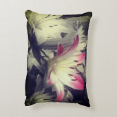 ユリの花白黒部分色 アクセントクッション (裏面(縦))