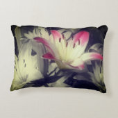 ユリの花白黒部分色 アクセントクッション (裏面)