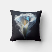 ユリの青い一般的なモルフォ蝶 クッション (正面)