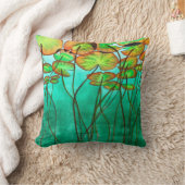 ユリパードの穏やかな緑の池 クッション (ブランケット)