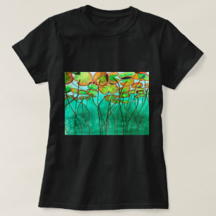 ユリパードの穏やかな緑の池 Tシャツ