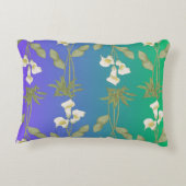 ユリ花の白い花柄 アクセントクッション (裏面)