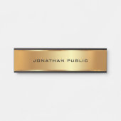 ユーカスタム文字エレガントブモダンラック&金ゴールド サインプレート (正面)