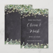 ユーカリのグリーン セーブ・ザ・デート | ラスティック ボタニカル エンクロージャーカード (正面/裏面)