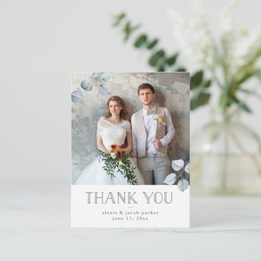 ユーカリのシンプル|の結婚の写真は感謝していしています 案内ポストカード (スタンド正面)