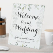 ユーカリの緑のつる植物は私たちの結婚の 台座サイン (インサイチュ)