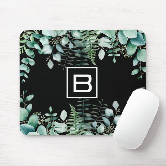 ユーカリの緑のウッドランドシダのモノグラムブラック マウスパッド (マウス)
