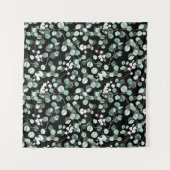 ユーカリの葉: 白い花の模様 タペストリー (正面(横))