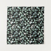 ユーカリの葉: 白い花の模様 タペストリー (正面(横))