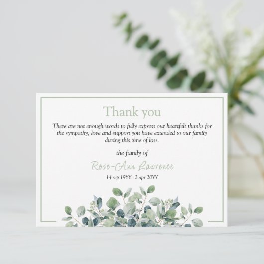 ユーカリエレガントシンプルス・グリーン悔やみや弔慰葬儀 サンキューカード (スタンド正面)