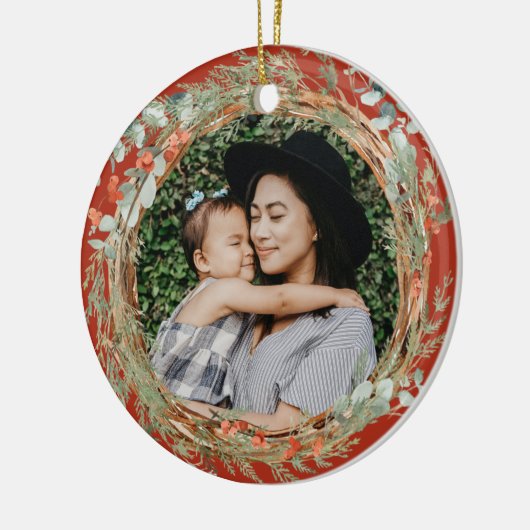 ユーカリトゥスとウィンターベリーリース写真クリスマス セラミックオーナメント (左)